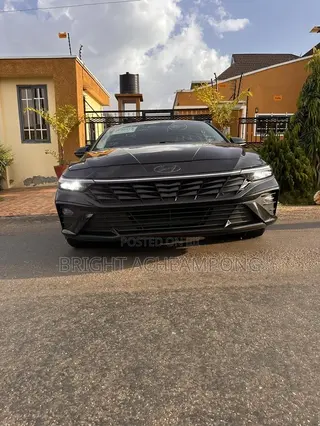 Hyundai Elantra SEL 2024 Black