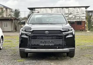 New Toyota RAV4 XLE Premium 2026 Black