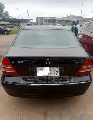Mercedes-Benz C240 2005 Black