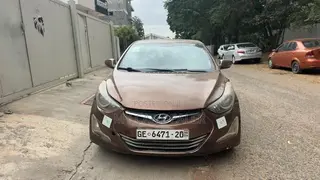 Hyundai Elantra SE Coupe FWD (1.8L 4cyl 6A) 2013 Brown