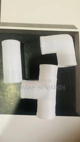 Chicken Pipe Connecter