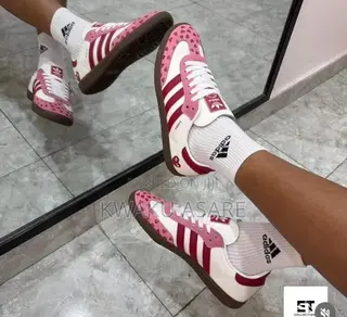 Custom Adidas Samba OG "Valentine's Day / Heart Print"