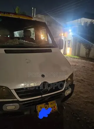 Mercedes-Benz Sprinter 2007 White