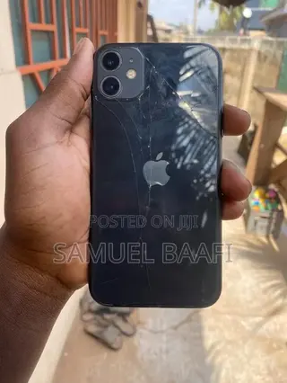 Apple iPhone 11 128 GB Black