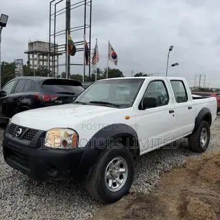 Nissan Hardbody 2000i 2006 White