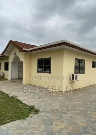 3bdrm House in Tema, Devtraco for sale