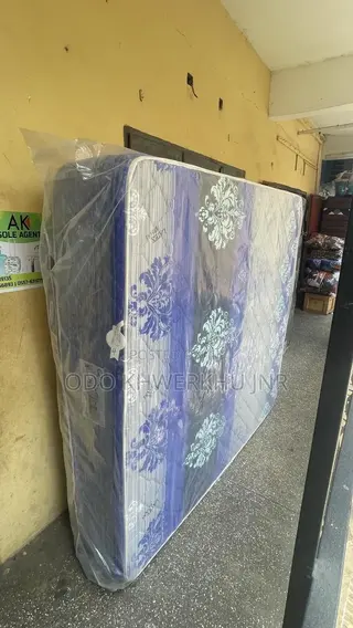 16inches Queen Size Mattress [Latex Foam]