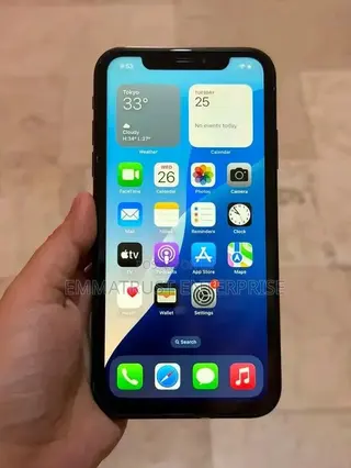 New Apple iPhone XR 128 GB Black