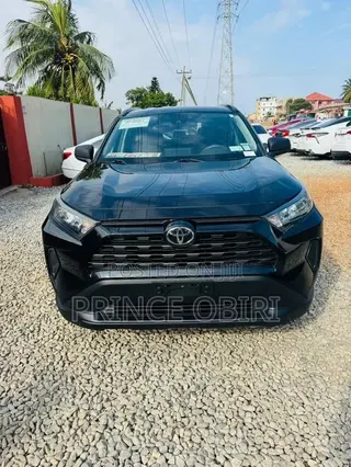 Toyota RAV4 LE 2022 Black