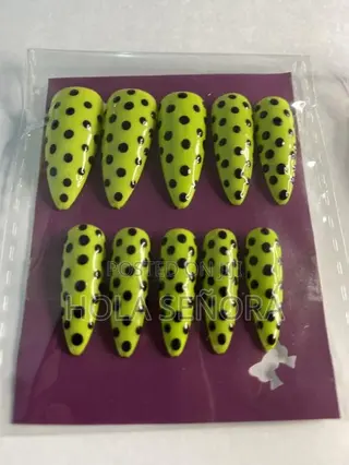 Handmade Press on Nails