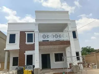 4bdrm House in Ashongman Estate, Police Station for sale