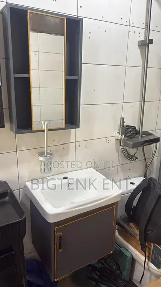 Cabinet Basin