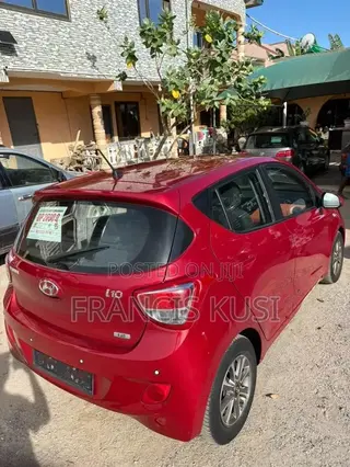 Hyundai I10 2015 Red