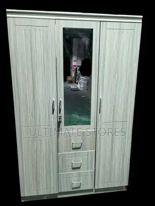 Foreign 3 in 1 Wardrobe(We Accept Payment on Delivery)