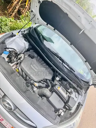 Hyundai Accent SE Sedan 2016 Silver