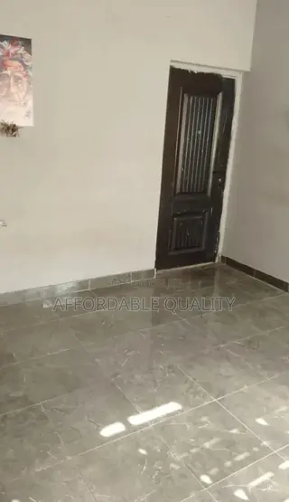 1bdrm Apartment in Near Regimanuel, Adenta for rent