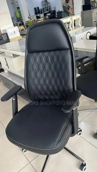 Executive Swivel Office Chair