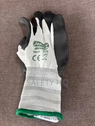 Latex Coated Hand Glove
