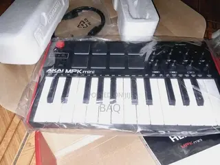 Akai MPK Mini Keyboard