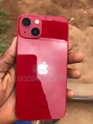 Apple iPhone 13 128 GB Red