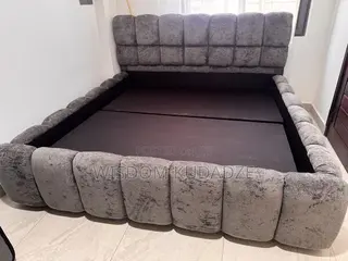 Queen Size Bedframe 72x75