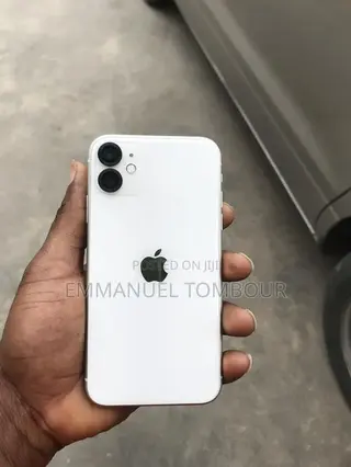 Apple iPhone 11 64 GB White