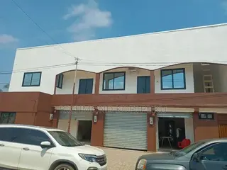 3bdrm Apartment in Kofis Realty, Baatsona Total for rent