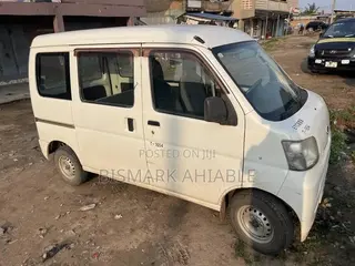 Daihatsu Hijet 2012 White