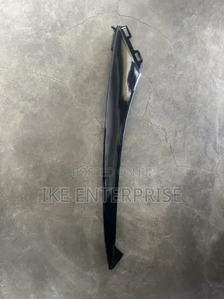 Honda Accord Headlight Moulding Down 2018,2019,2020,2021,2022