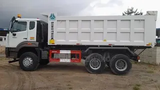 Tipper Truck