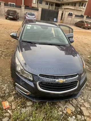 Chevrolet Cruze LS 4dr Sedan (1.5L 4cyl 6A) 2016