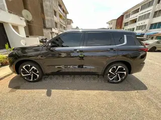 Mitsubishi Outlander SEL 2022 Black