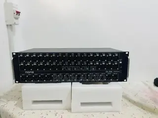 MIDAS DL32 Stage Box