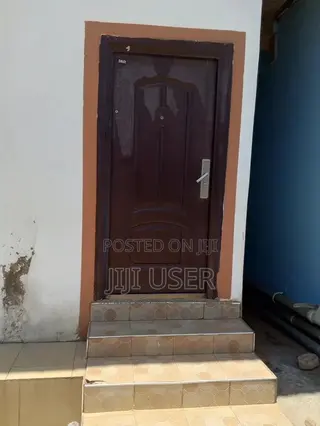 1bdrm House in ...., Ablekuma for rent