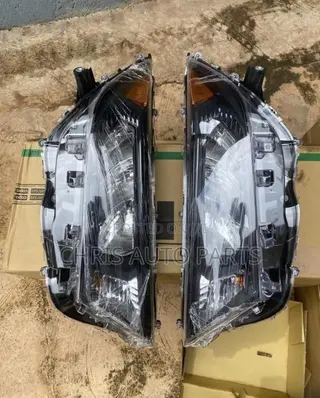 Toyota RAV4 2019 Headlight Lights Depo Available