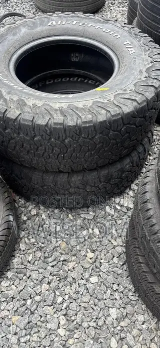BFGOODRICH Lt285/75r16