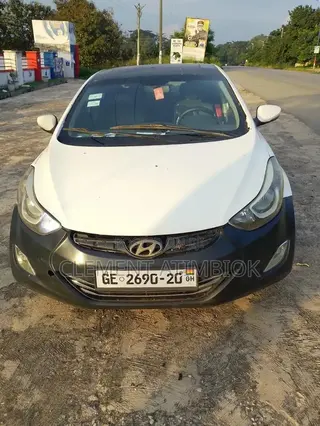 Hyundai Elantra Limited Sedan FWD (1.8L 4cyl 6A) 2013 White
