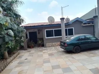 2bdrm House in Danfa Police Station for sale
