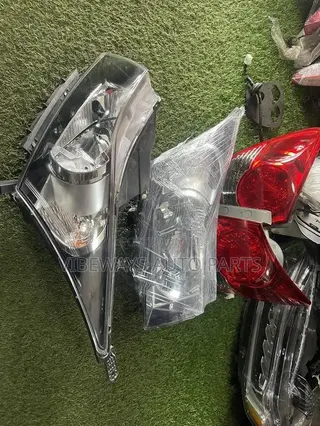 Chevrolet Cruze 2010-2015 Original Headlights Pair