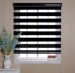 Top Handed Window Blinds (Available in Various Colors, Feet)