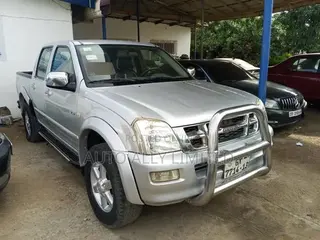 Isuzu D-MAX 2008 Silver