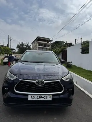 Toyota Highlander Limited AWD 2020 Blue