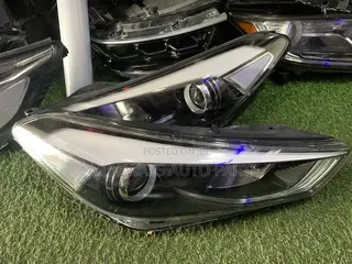 Hyundai Tucson 2016-2017-2018 Original Headlight Pair