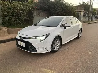 Toyota Corolla L 2022 White