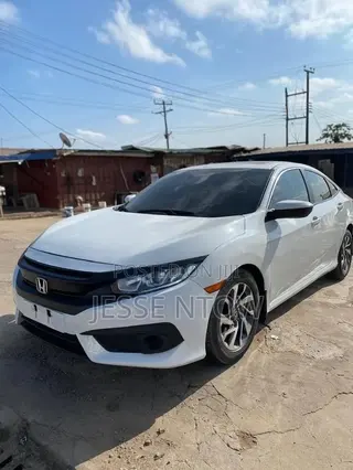 Honda Civic 2017 White