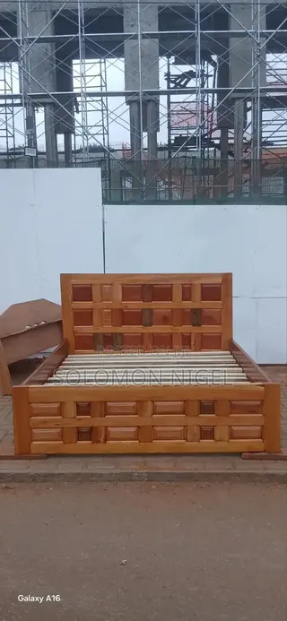 Wooden Queen Size Bed Frame