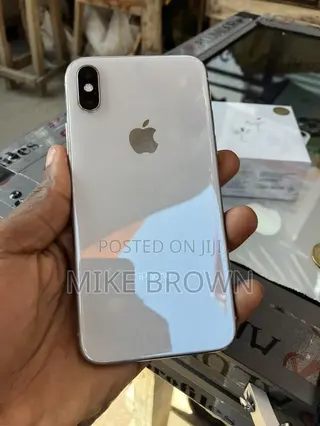 Apple iPhone X 256 GB White