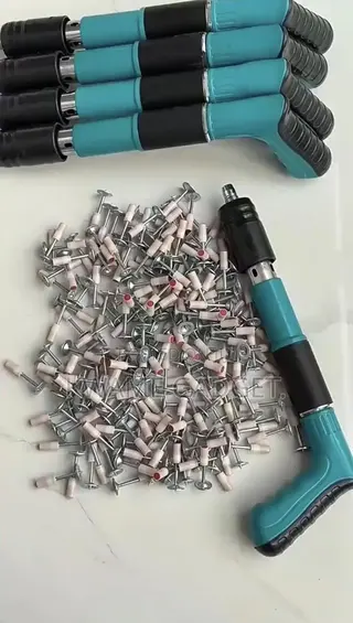 Nail Gun With 200 Pieces of Nails