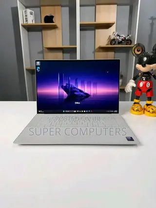 New Laptop Dell XPS 13 16GB Intel Core Ultra 7 SSD 512GB