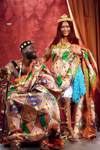Kente Gold Bead Rental for Marriage and Photography